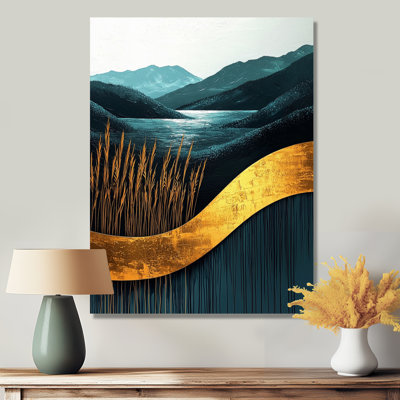 «Quiet Bold Mountain In Gold Blue Harmony II - Lake», impression murale en métal
