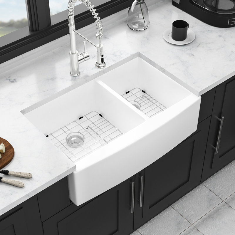 Évier à double cuve en céramique 33 po - Modern Kitchen Essential - 33 po à l'accumulation d'odeurs