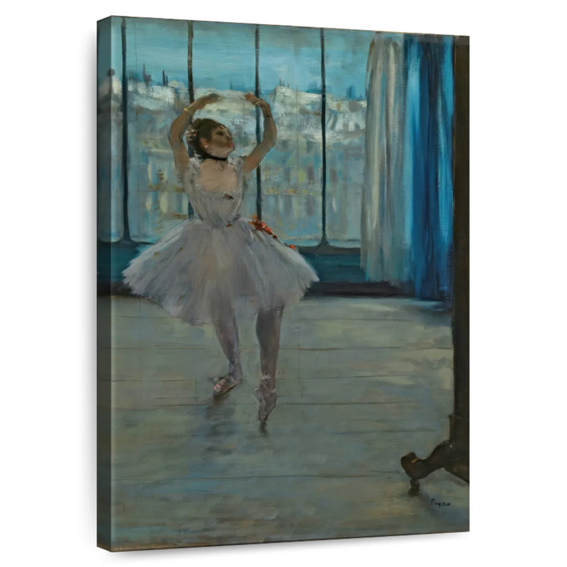 Dancer Posing For A Photographer, H 39 po x l 26 po