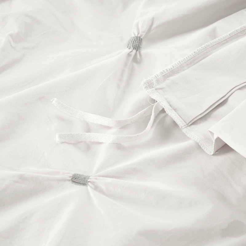 Dasya 3 Piece Elastic Embroidered Cotton Duvet Cover Set, King/Cal. King Duvet Cover + 2 King Shams, White