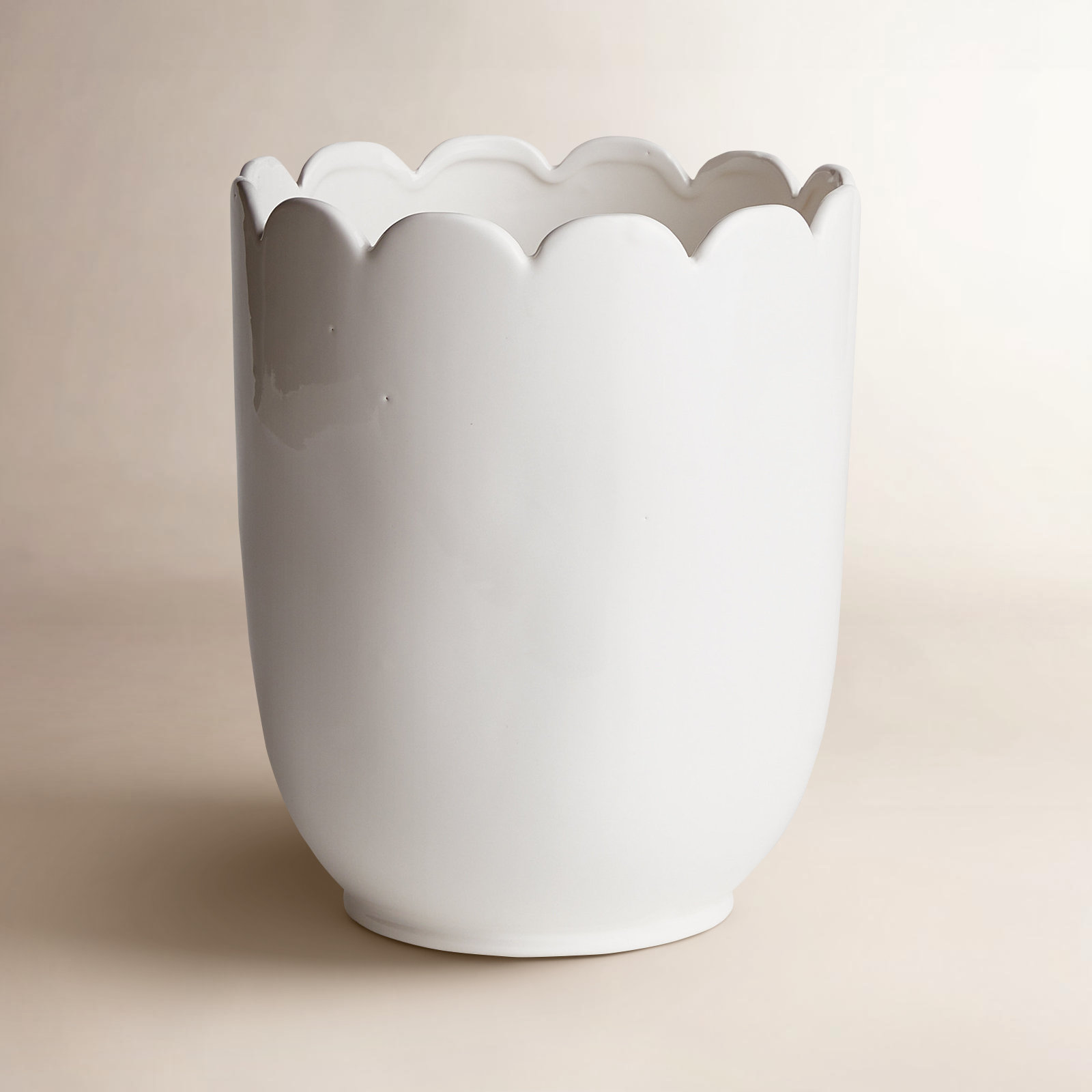 Mirabelle 9" Ceramic Pot Planter