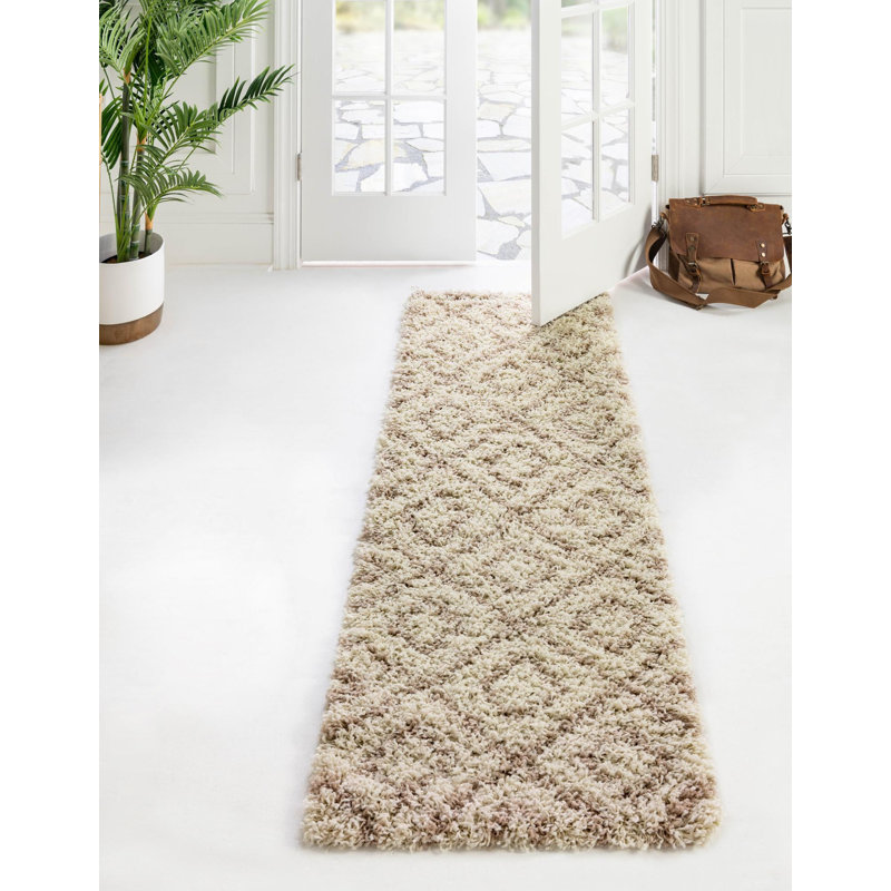 Annecorinne Geometric Indoor Rug, Runner 2' x 7'