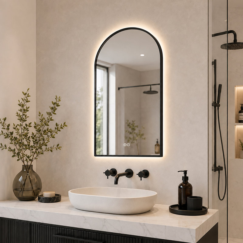 Miroir de salle de bain arqué à DEL avec anti-buée, éclairage 3 couleurs à intensité variable et interrupteur tactile double