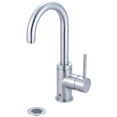 Single-handle Bathroom Faucet with Drain Assembly