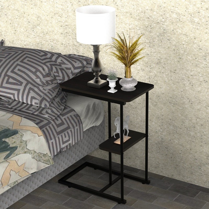 Table d'appoint 18,9 pouces en forme de C brun noir, table d'appoint robuste en métal renforcé avec plateau de bureau haute densité, table de bout portable polyvalente pour canapé, chambre à coucher, salon et bureau
