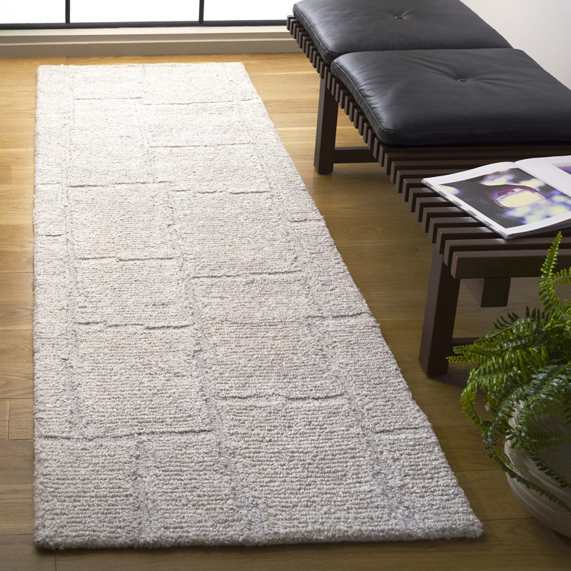 Favio Hand Tufted Pet Yarn/Wool Solid Color Rug in Beige, Runner 2'3" x 8'