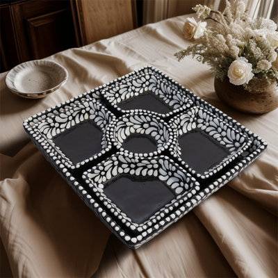 Plat Talavera de haute qualité avec petites assiettes séparées en noir / blanc