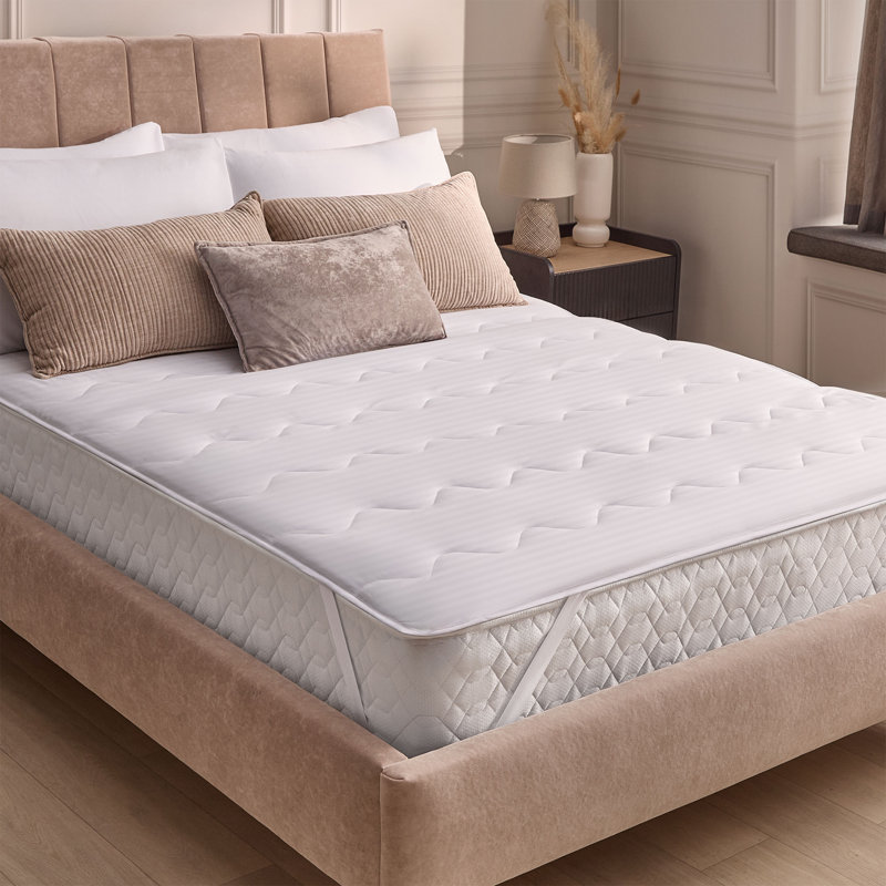 Silentnight Hotel Collection Mattress Protector, King