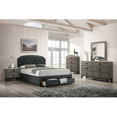 Cleavenger Jayhon Bedroom Sets