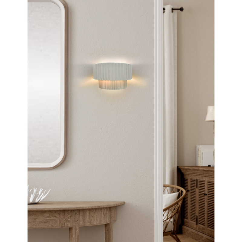 Beda Ceramic Wall Sconce, Incandescent, Matte White