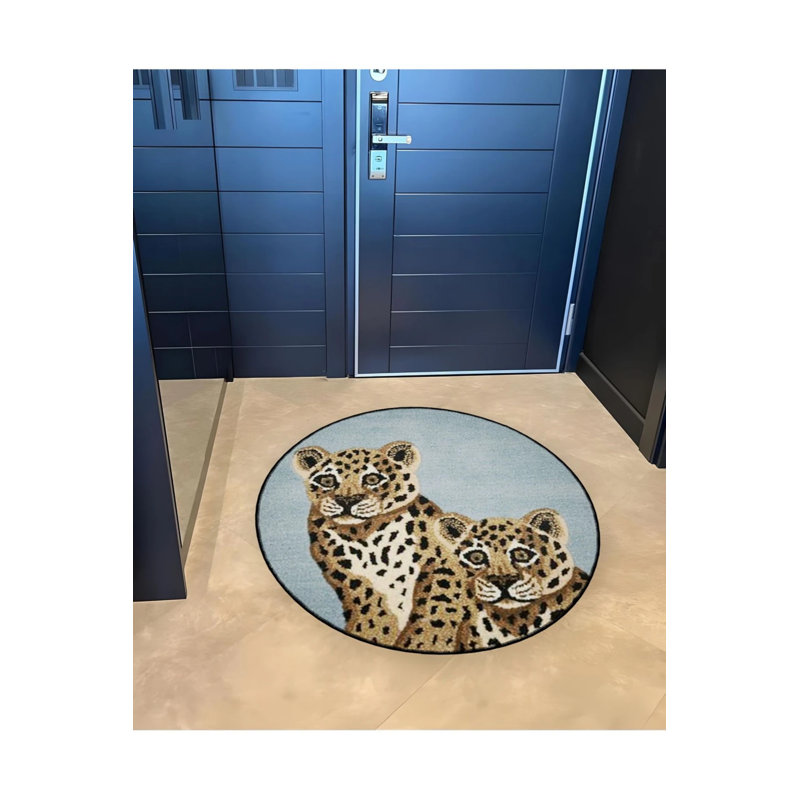 Woven Base Modern Decorative Carpet With Two Cub Tiger Details, Round 5'