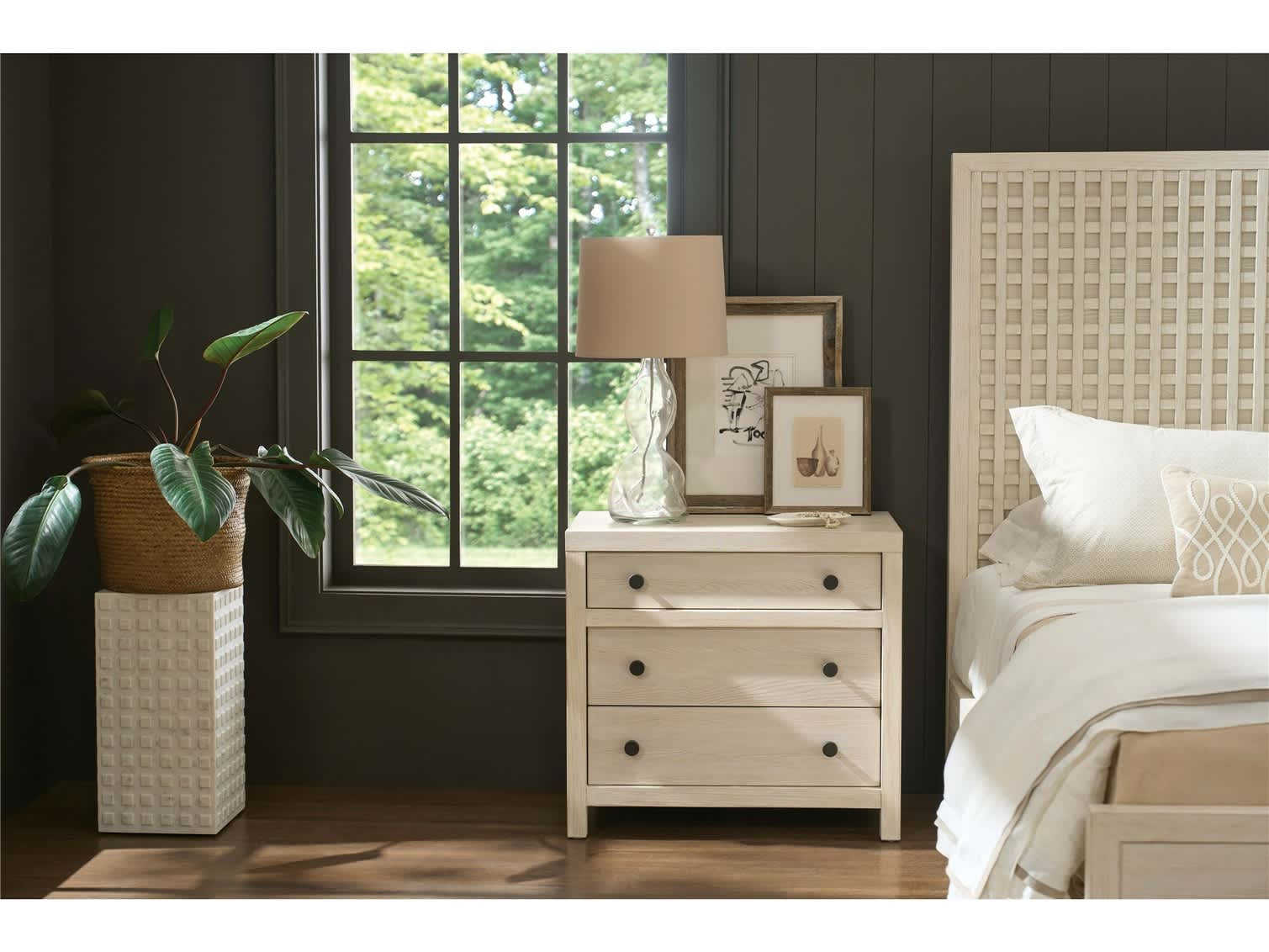 Baxley 30" Oak Nightstand, Ivory