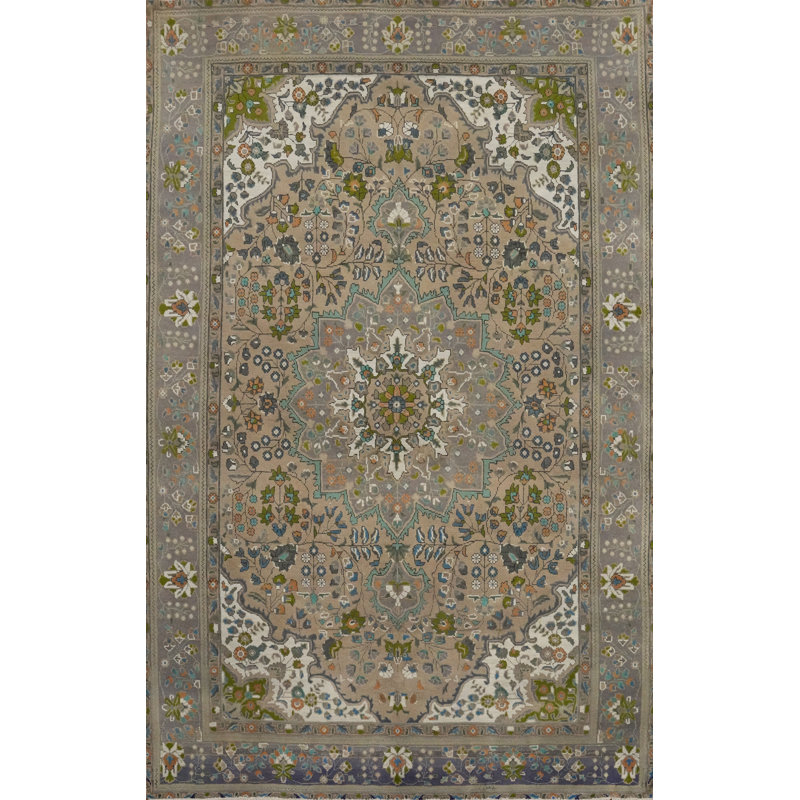 Tapis traditionnel floral 7 x 10
