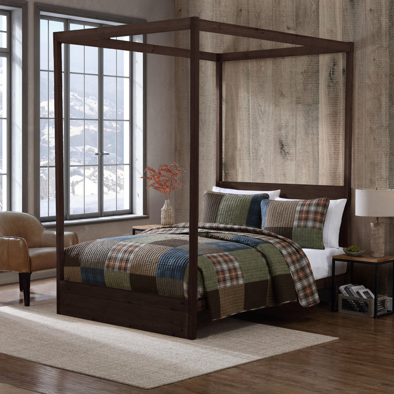 Eddie Bauer Classic Patchwork Cotton Reversible Green Quilt Set, Queen Quilt + 2 Standard Shams