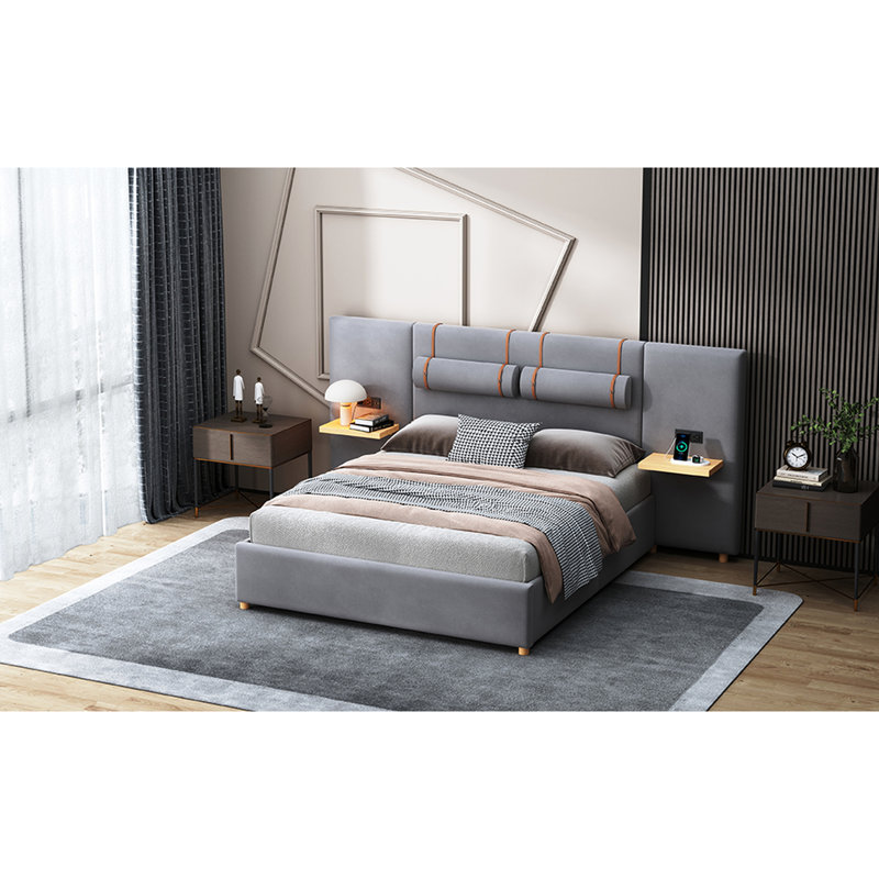 Grand lit tapissier en velours gris avec prise et rangement de chevet inclus dans les ports de charge, les prises et