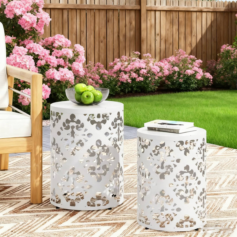 Outdoor S/2 Metal End Tables, Compact Pair For Outdoor Spaces, White