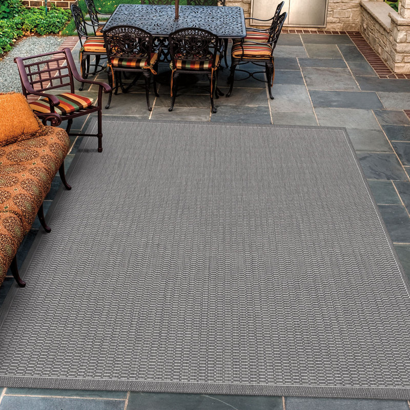 Tapis d'intérieur/extérieur gris et blanc Elis par Breakwater Bay, Rond 7 pi 6 po