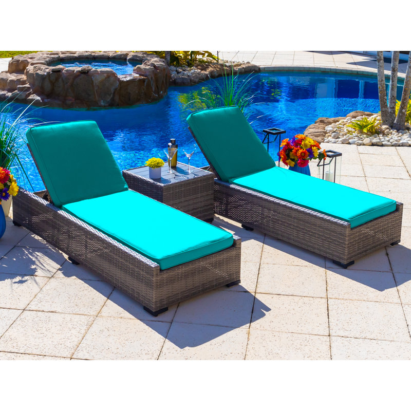 Ensemble de patio complet en rotin 16 pièces avec coussins Yussuf, Toile Aruba Sunbrella®