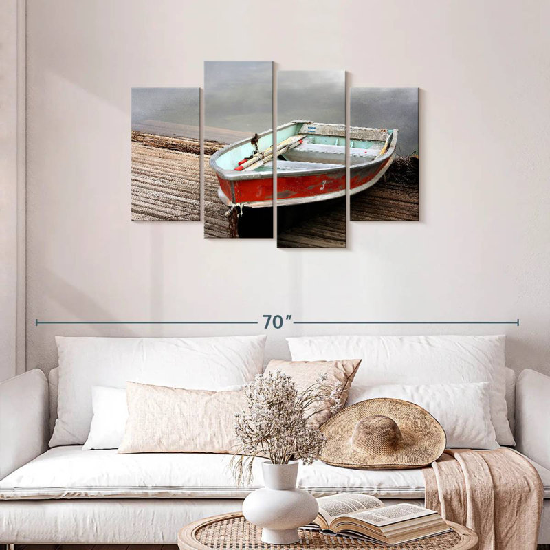 Bateau à quai Mehar