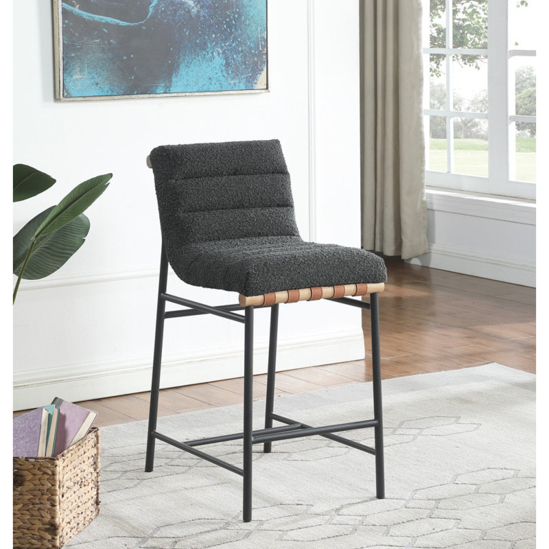 Chaise à hauteur de comptoir en tissu gris foncé Liana de 17,75 po Liana, Gris foncé