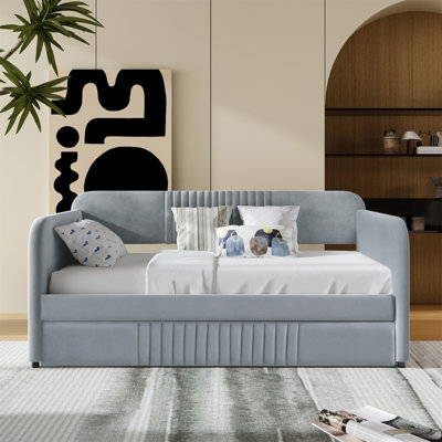 Upholstered Daybed Sofa Bed Twin Size With Trundle And Durable Wood Slat Support, Perfect For Guest Rooms And Small Spaces
