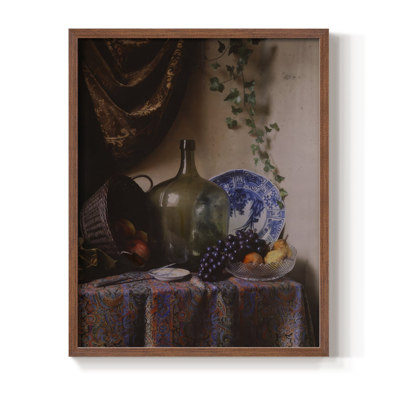 «Moody Still Life II», reproduction encadrée - bois massif, H 21 po x l 17 po, Noyer