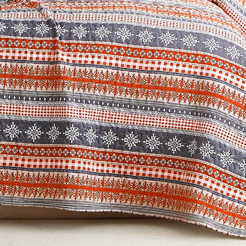 Ensemble de courtepointe réversible en microfibre Cozy Cottage, Courtepointe très grand + 3 coussins standards