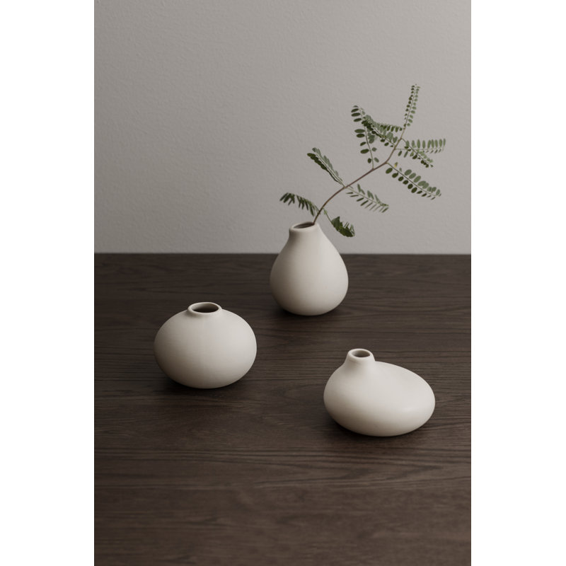 NONA Porcelain Table Mini Vase 3 Piece Set, White
