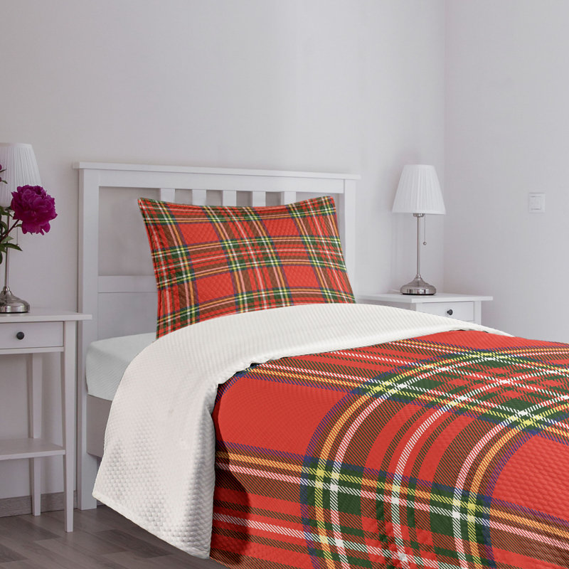 Twin White Quilted Plaid Bedspread Set with Pillow Sham