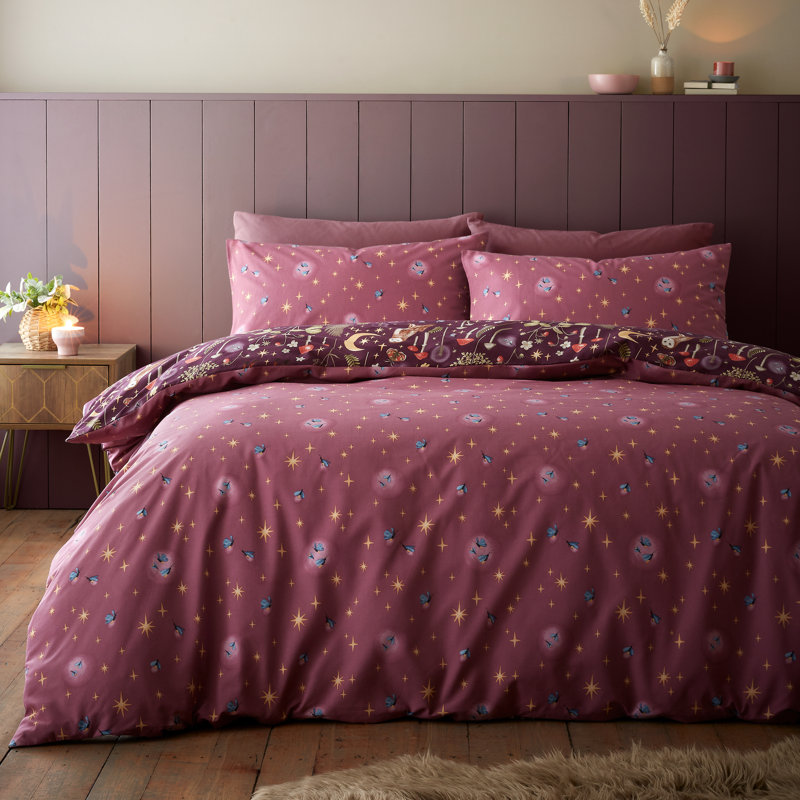 Enchanted Twilight Animals Duvet Cover Set, Kingsize Duvet Cover + 2 Standard Pillowcases, Plum