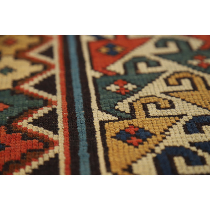 Tapis teint à la main pré-1900