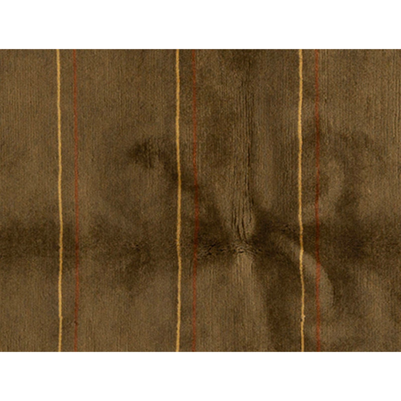 Hand Knotted Wool Area Rug in Gray And Black