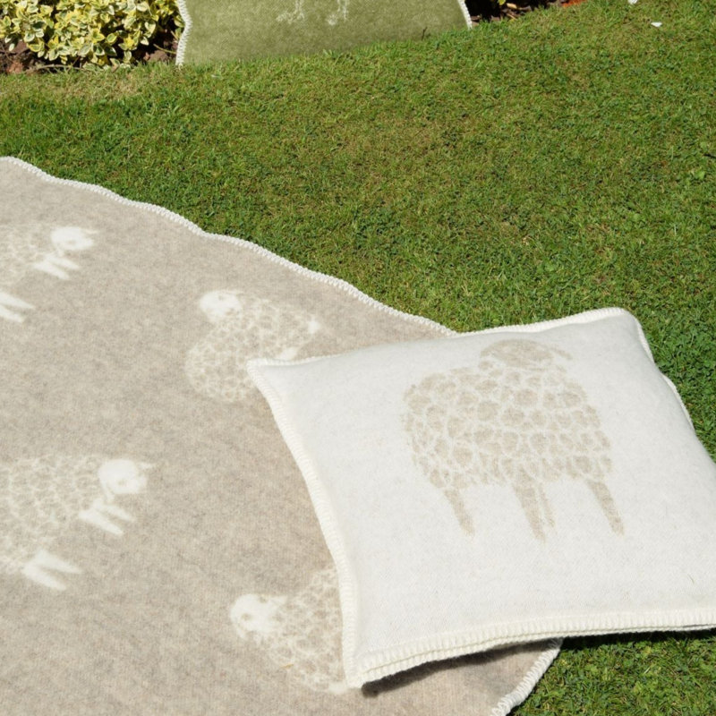 Brown Sheep Mima Medium Wool Blanket