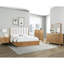 Grand lit contemporain avec panneau rembourré et cadre en bois naturel brun pour la chambre à coucher