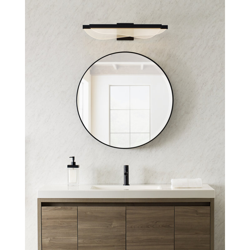 Nyra 25 Bath, Polished Nickel