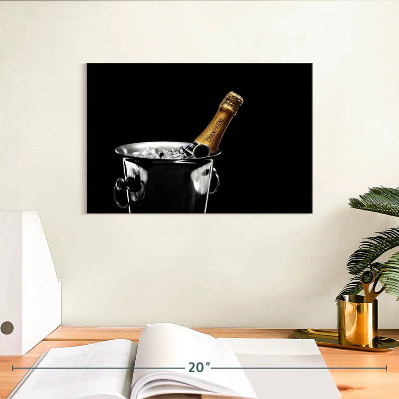 Champagne Yarlin dans un seau à glace, H 8 po x l 12 po