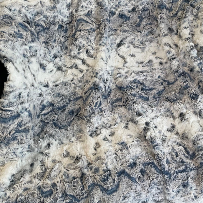 Couverture en fausse fourrure Plutus, L 36 po x L 60 po, Bleu marine