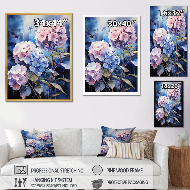Hortensias bleus en fleurs au clair de lune I, Cadre flottant noir, H 20 po x l 12 po x P 1 po