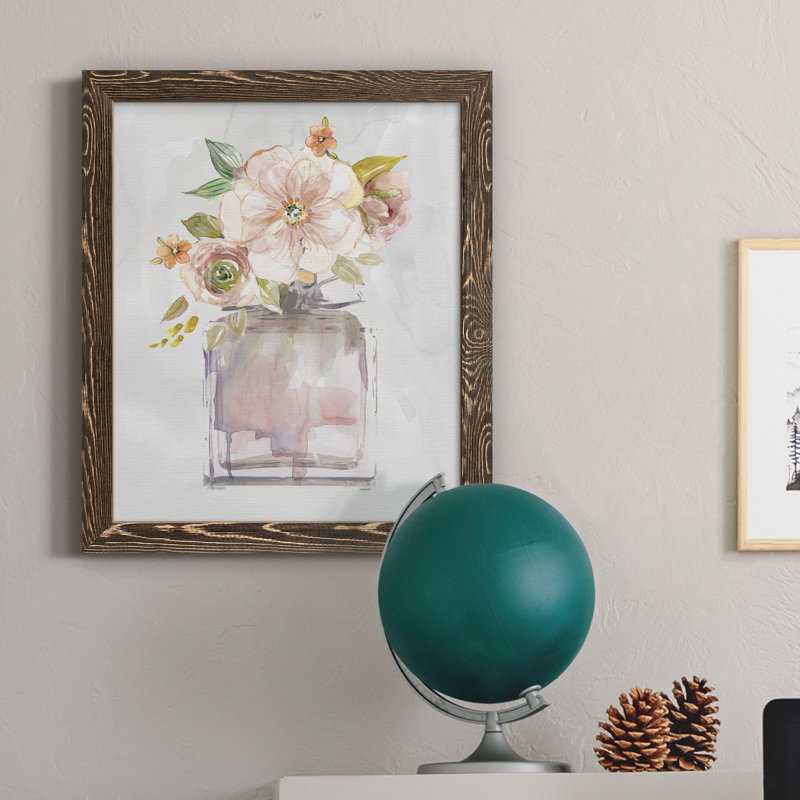 Mini Bouquet I - reproduction d'art sur toile, H 24 po x l 18 po x P 1,5 po, Encadré de bois de noyer