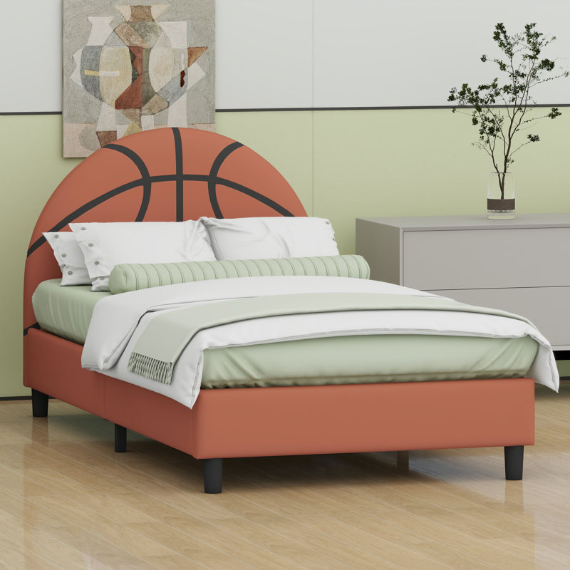 Lit plateforme capitonné à thème de basketball avec un design sportif