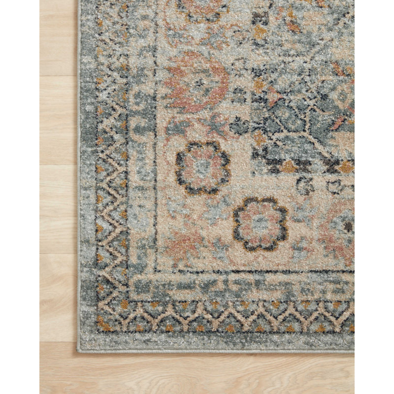 Avan Oriental Indoor Rug, Rectangle 2'3" x 4'
