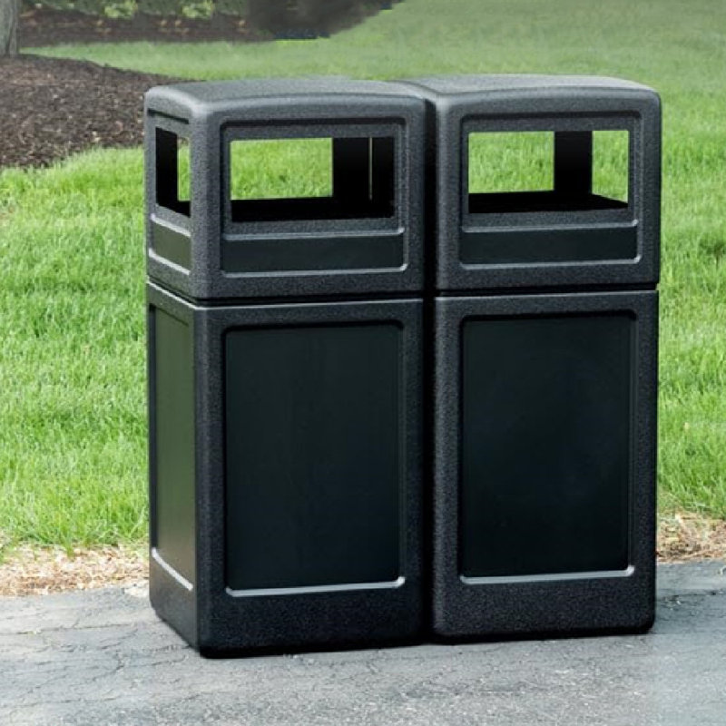 Poubelle carrée 42 gallons avec couvercle amovible en forme de dôme, noir