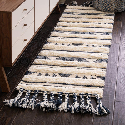 Ashliy Performance Wool Geometric Indoor Rug
