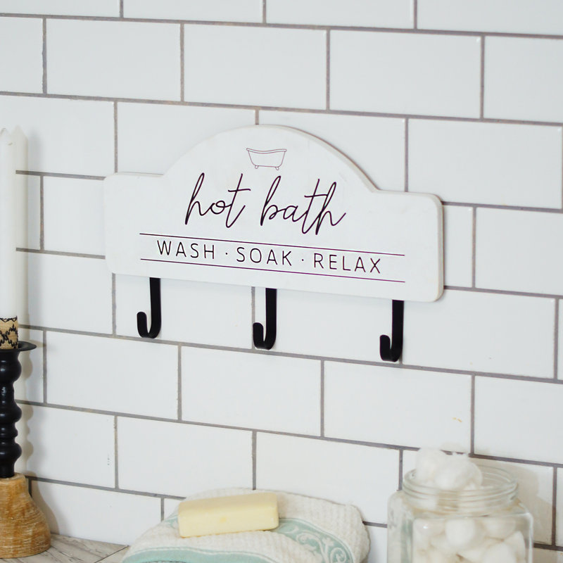 Enseigne de bain chaude blanche en bois avec 3 crochets 14 po.