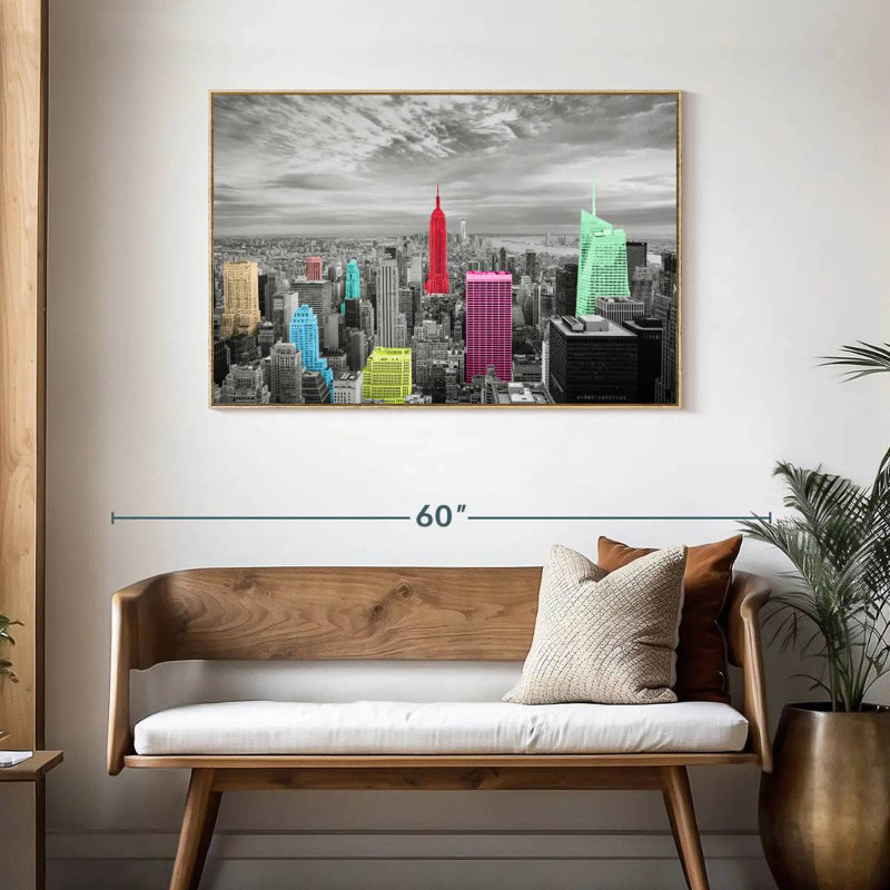 Manhattan Pop, 43 po x 29 po, Cadre flottant en bois naturel