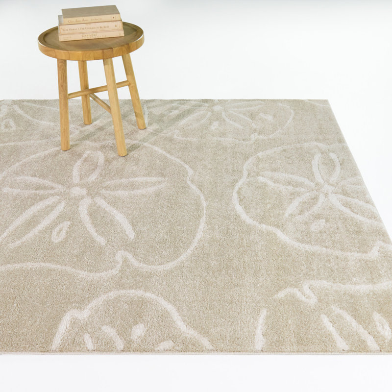 Delmar Beige/Cream Coastal Sand Dollar Area Rug, 5'3" x 7'