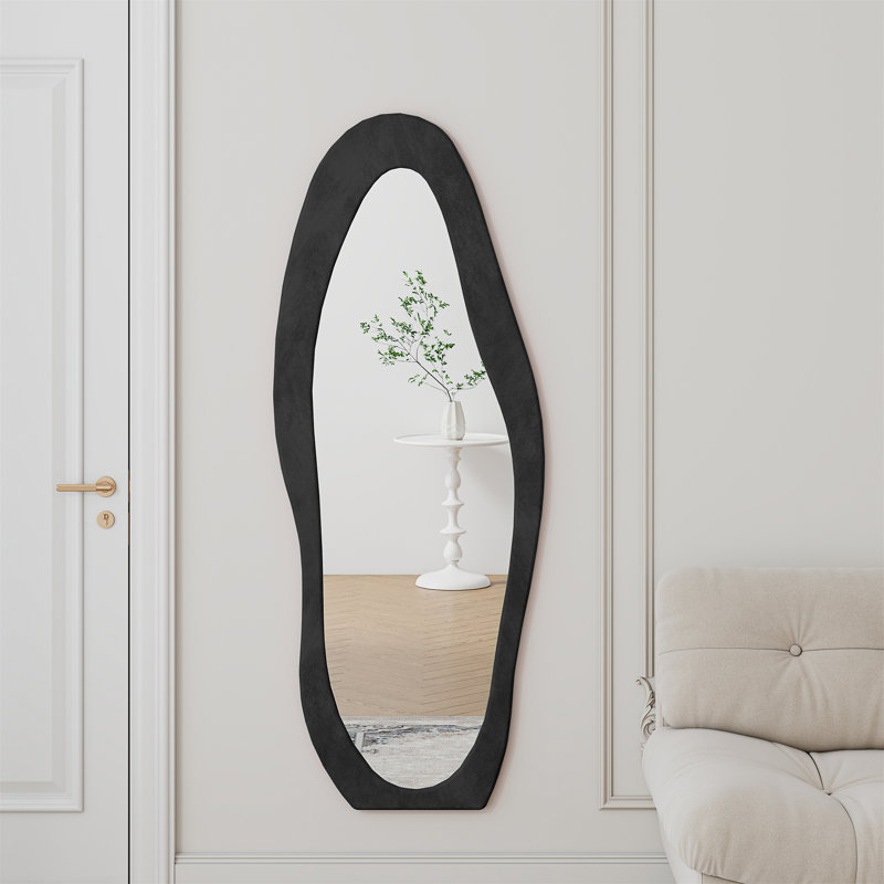 Miroir pleine grandeur, Noir