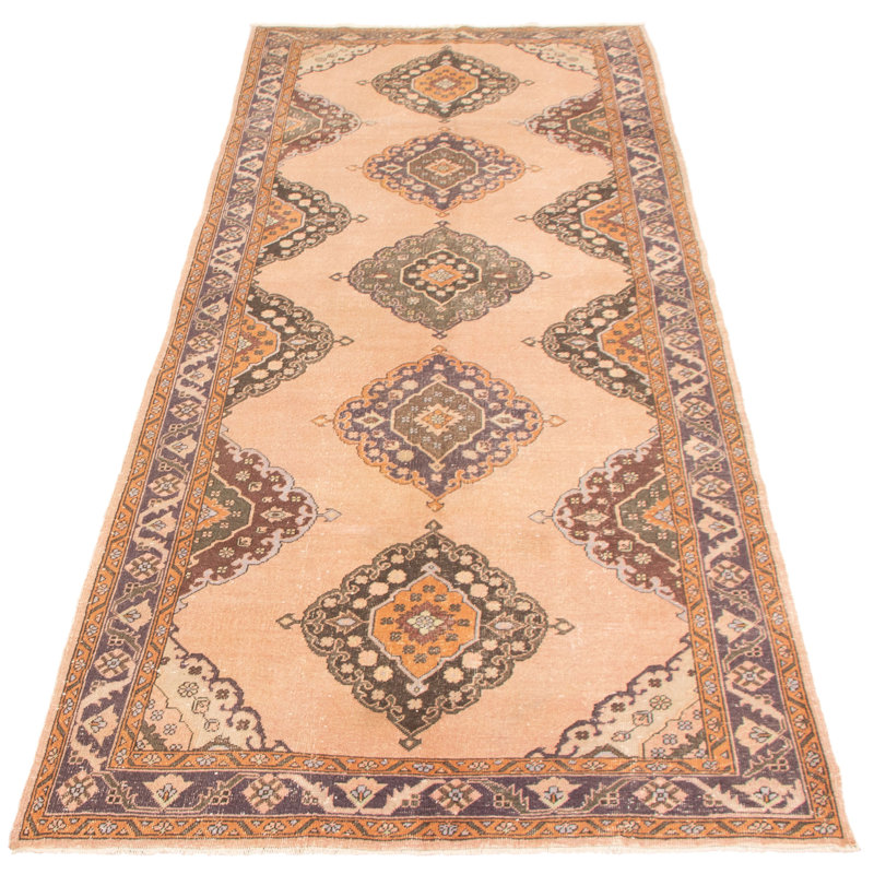 Tapis brun clair Anadol 4 pi 11 po x 13 pi 1 po