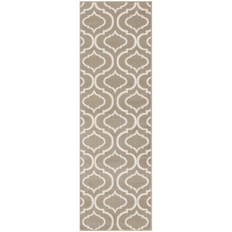 Hrisha Geometric Indoor Rug, Runner 2'3" x 7'3"