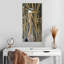 Oiseau debout-681419477